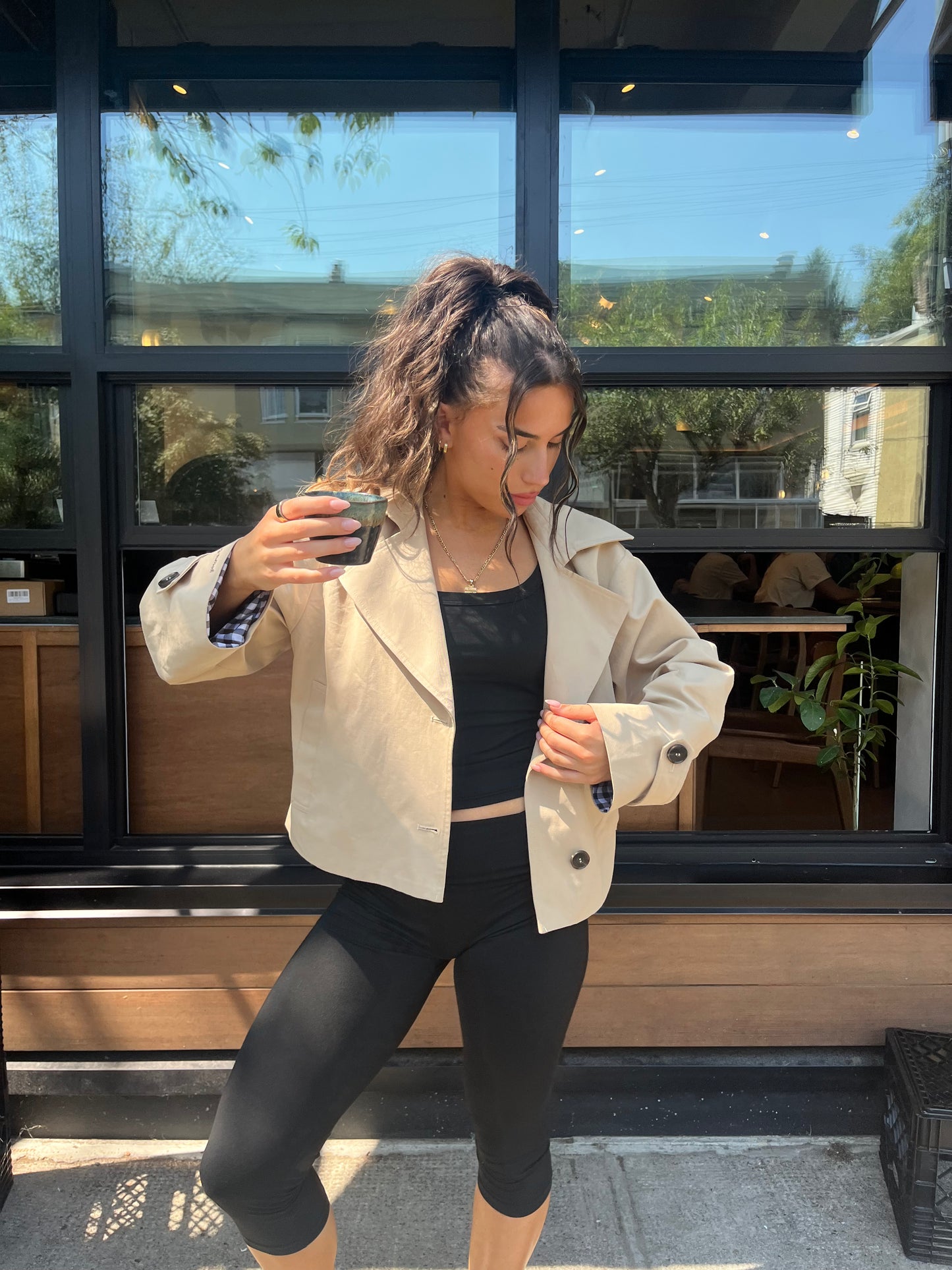 The Crop — beige cropped trench coat detail
